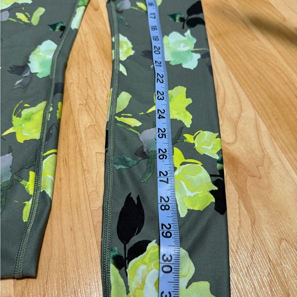 Athleta Green and Yellow Leggings for Active Comfort - Picture 7 of 13